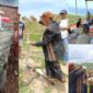 Memohon Doa Restu Para Leluhur, Keluarga Ibrahim Hanta Gelar Ritual Adat di Tanah Keranga/Ket Foto : Nardy Jaya