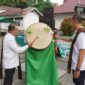 Bupati Ende Benediktus Tote Bade Oda dan Kepala Pimpinan Cabang PT. Pegadaian Ende, Stenli Bisinglasi Membuka Kegiatan Festival Ramadan Cemerlang Yang Ditandai Dengan Memukul Beduk di Lokasi Penyelenggaraan Festival di Area Kuliner halaman Kantor Camat Ende Selamatan Rabu, 5 Maret 2025