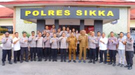 Pejabat Utama Polres Sikka bersama Bupati dan Wakil Bupati Sikka Pose bersama usai Beraudiensi
