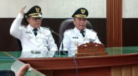 Bupati Ende Yoseph Benediktus Badeoda dan wakil bupati Ende Dominikus Minggu Mere (Ket Foto ; I. Like) 