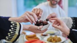 Doa dalam berbuka puasa menggunakan bahasa Arab, Latin dan Artinya