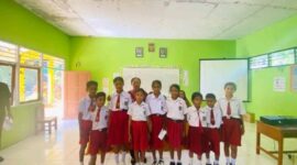 Peserta lomba foto bersama usai kegiatan