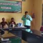 Plt. Kadis Pertanian Gadir Dean saat memberikan sambutan pada saat Rakor OVOP dihadapan peserta dan Bupati dan wakil bupati Ende, kamis 10 April 2025/Ket Foto ; I.Like