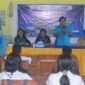 Ketua Panitia, Yuliana Pili, S.Pd, memberikan sambutan pada saat pembukaan kegiatan