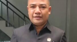 Siprianus Doi, Politisi Golkar Ende, Anggota DPRD Kabupaten Ende, sekaligus Ketua DPC SOKSI Ende 
