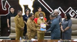 Gubernur NTT Melki Laka Lena, Ajukan Rancangan Perubahan APBD 2025 ke DPRD Provinsi NTT