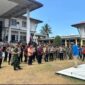 Mahasiswa gelar orasi di depan Kantor bupati Ende,
