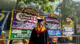 DR. Capt. Marcellus Jayawibawa, S.SiT., S.H., M.H., M.Mar Wisudawan Terbaik