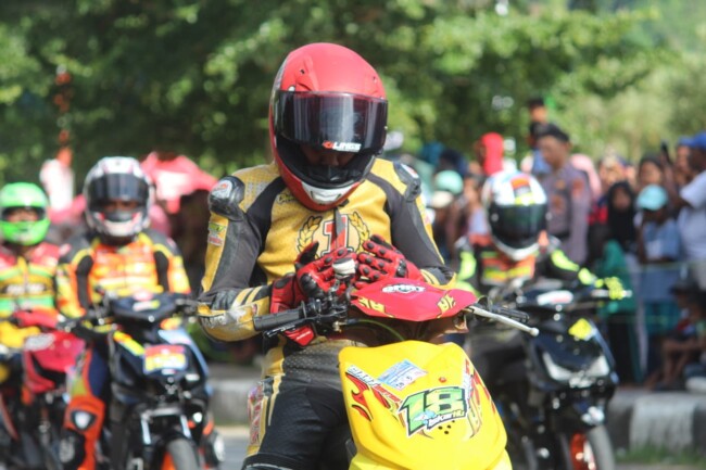 Peserta Road Race yang digelar IMI 