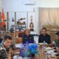 Ket Foto :Wakil Bupati Flores Timur, Ignasius Boli memimpin rapat koordinasi penanganan bencana gempa bumi di Ruang Kerja Wakil Bupati, Kamis (7/5/2026). Dalam rapat tersebut, Pemerintah Kabupaten Flores Timur menetapkan peralihan status dari tanggap darurat menuju masa transisi pemulihan.