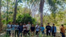 Tim dari Kementerian KKP survei Lokasi KNMP di desa Waka, Kecamatan Wewaria, Kabupaten Ende, NTT