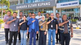 Dr. Karolus Karni Lando, MBA Bersama team melakukan Audit di PT Angkasa Pura Bandara Eltari Kupang